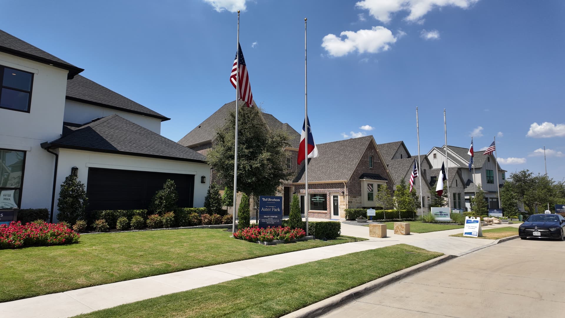 Model home park at Aster Park with Toll Brothers, Highland Homes, Ashton Woods and Shaddock Homes